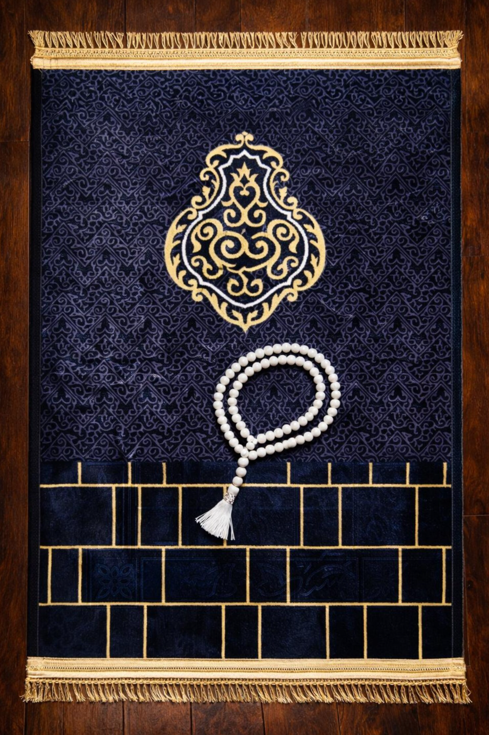 Kaaba Kiswa Prayer Mat – Premium Islamic Janamaz